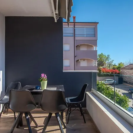 With Parking Space - 26948 Apartment *
